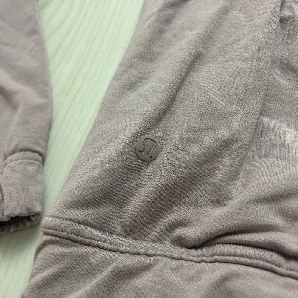 Lululemon Twisted and Tucked Blush Pink Pullover Hoodie Pump Cover Size 4